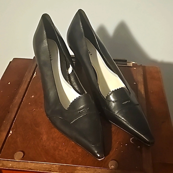 NWOT, Merona Designer Genuine Leather Shoes, Sz 8, Black, Low Heel 2" Pointy Toe - Picture 3 of 10